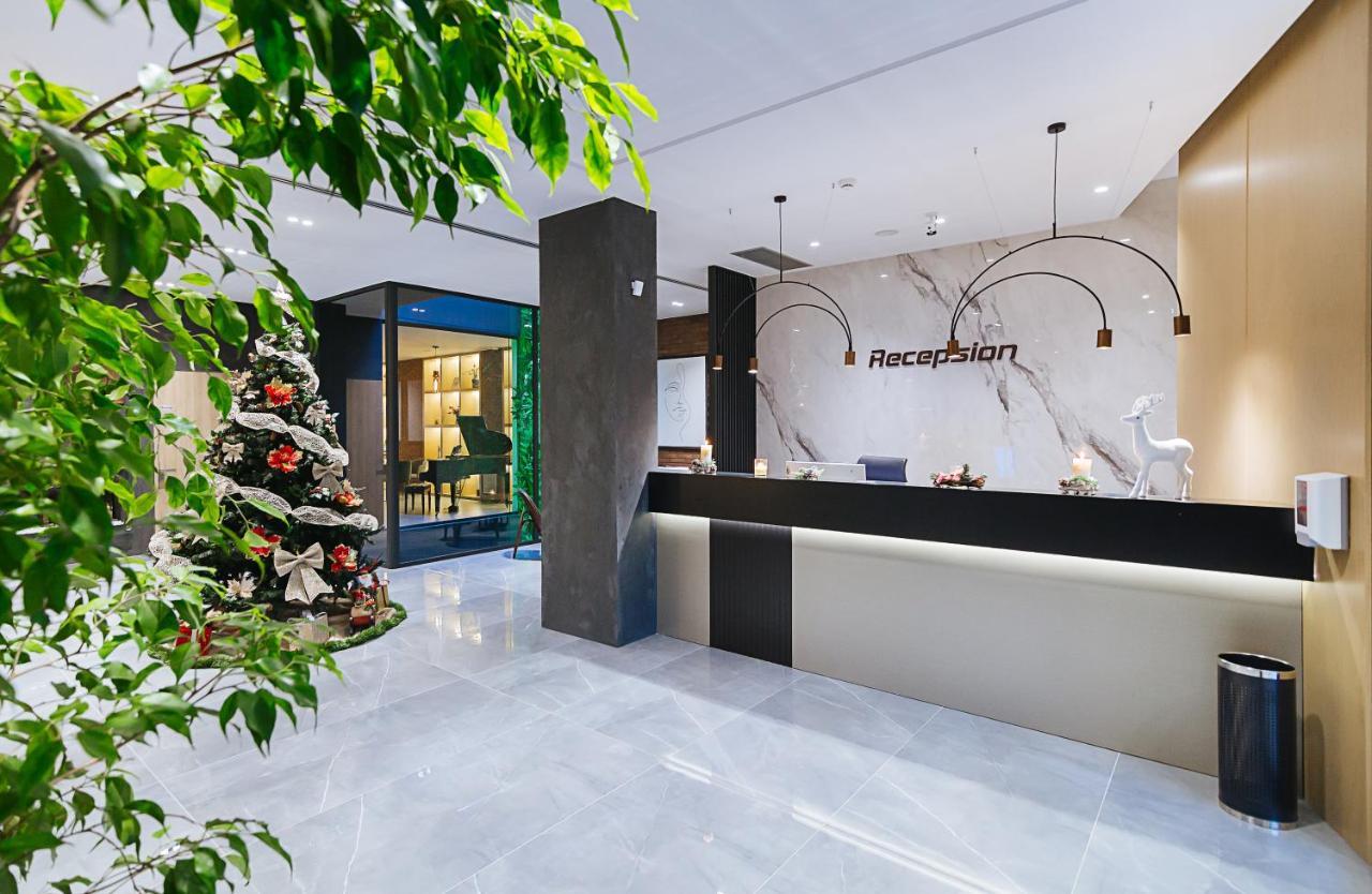 Park Plazza Hotell Korce Eksteriør bilde