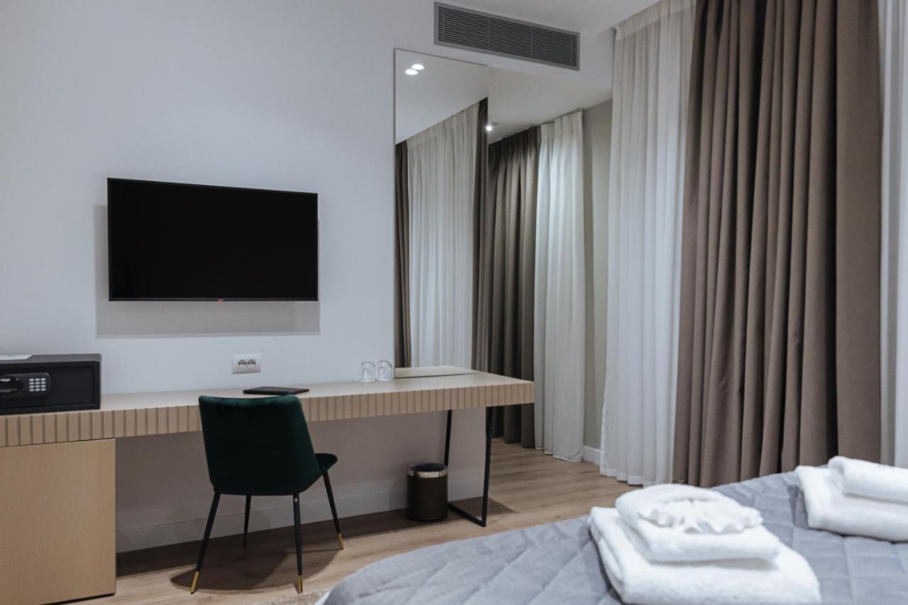 Park Plazza Hotell Korce Eksteriør bilde