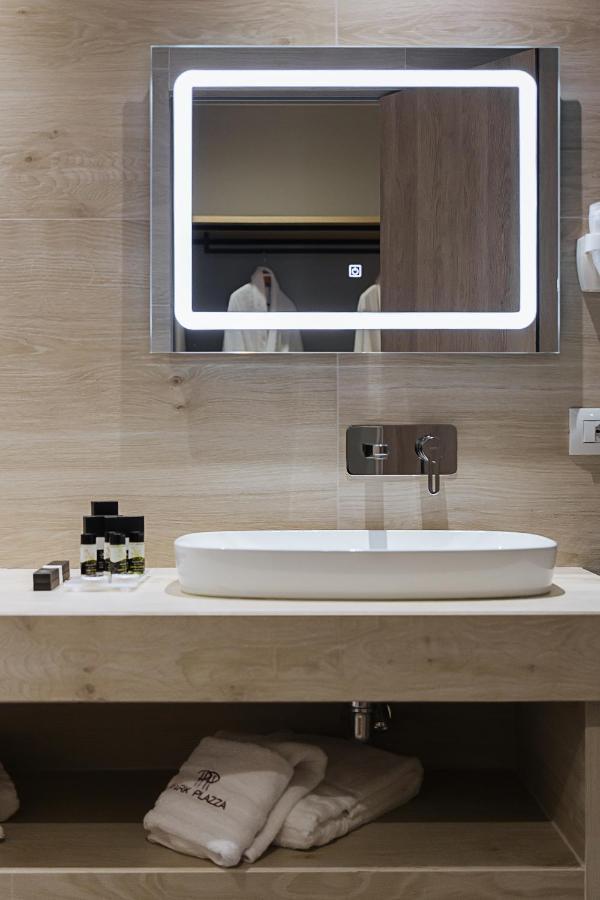 Park Plazza Hotell Korce Eksteriør bilde
