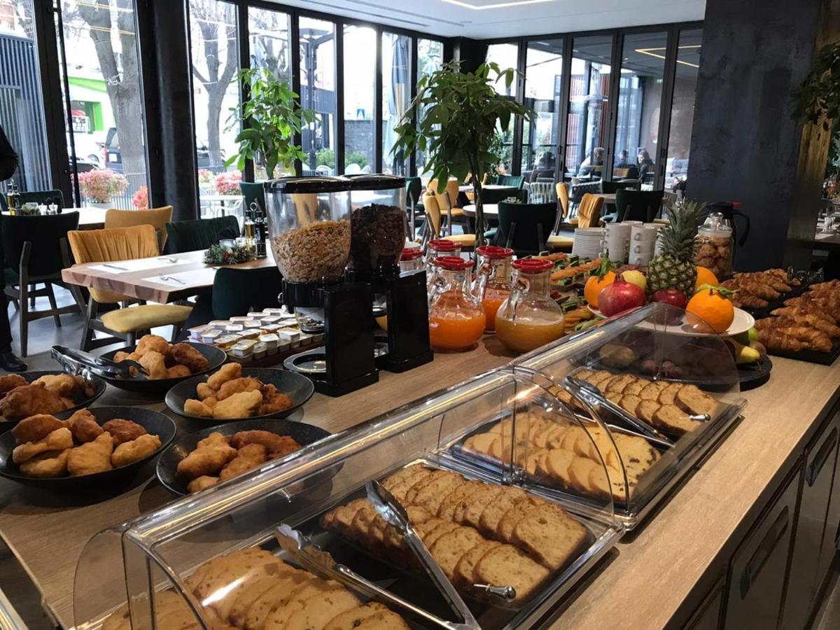Park Plazza Hotell Korce Eksteriør bilde